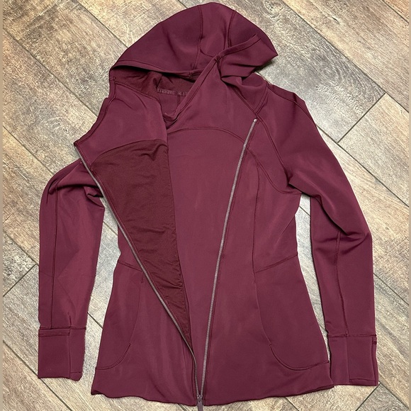 Lululemon Garnet Red Burgundy Every Journey Hoodie *Spacer 8 Jacket Sweater - Picture 3 of 7
